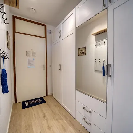 - Haus L, App 0l1011 Heiligenhafen
